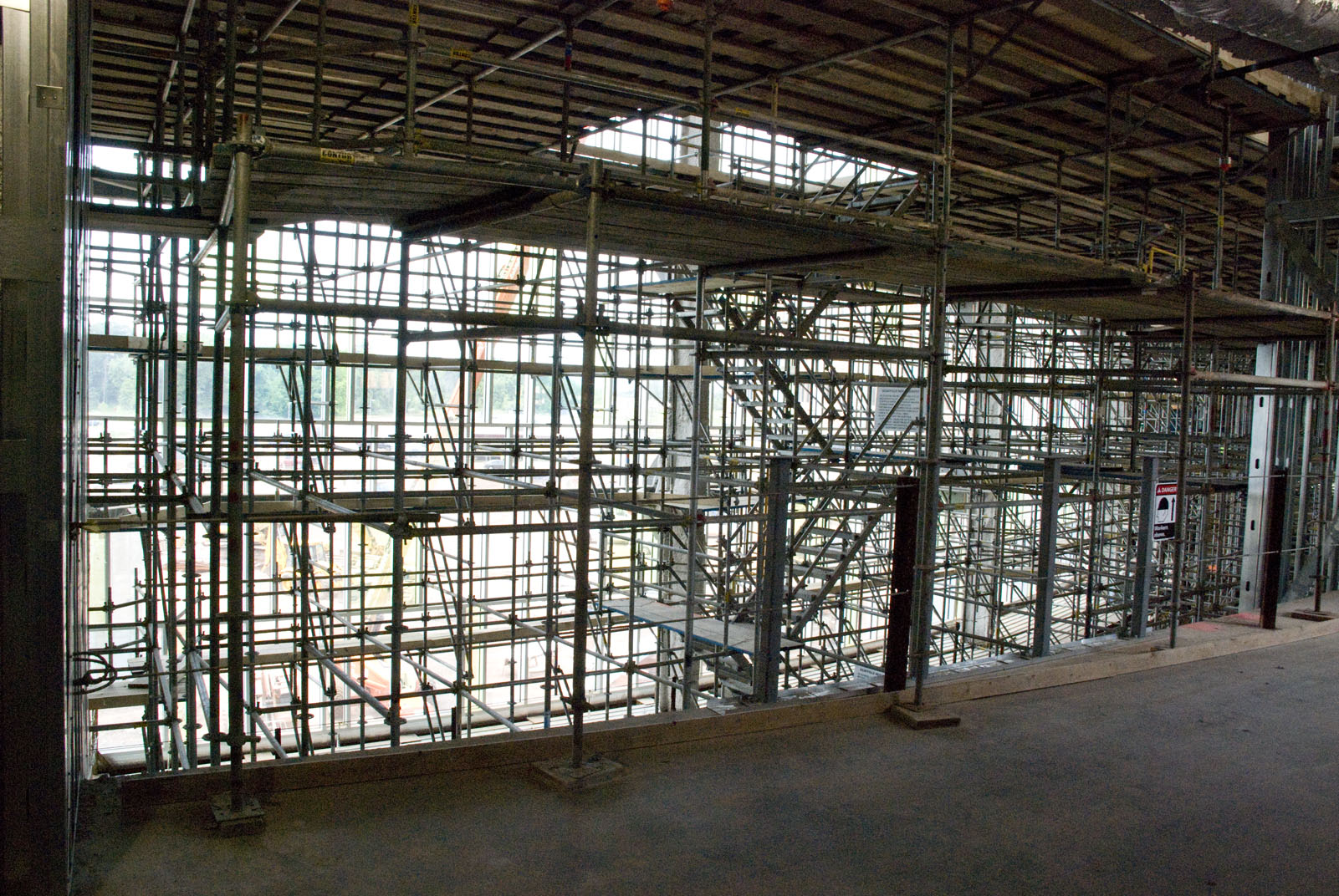 scaffold-rent-scaffolding-superior-scaffold-system-scaffold-atrium-hospital-nj-new-jersey-93