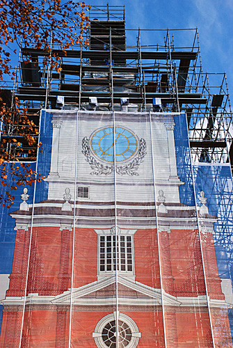 Independence Hall, front top, scaffold, scaffolding, Superior, 215 743-2200