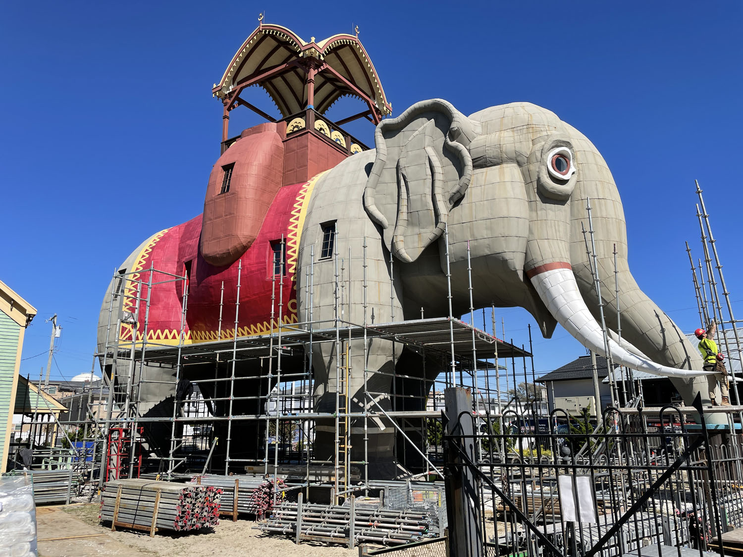 scaffolding, scaffold, lucy the elephant, margate, nj, new jersey, superior scaffold, work deck, historic, restoration